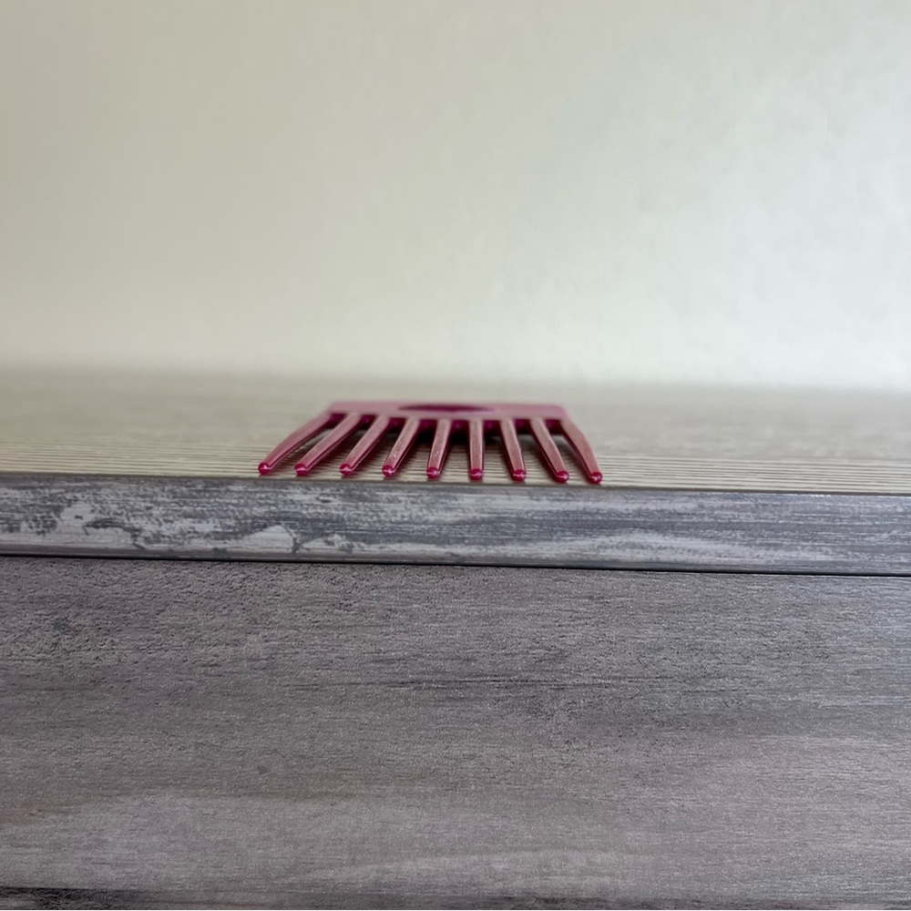 Vintage Goody Hair Pick Lift Comb Non Slip Handle Retro 90s USA Pink - Picture 7 of 12